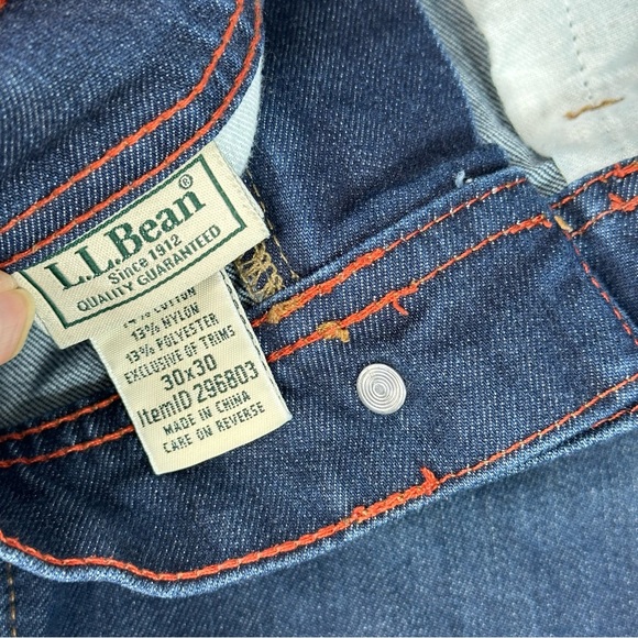 L.L.Bean Men’s Medium wash denim jeans 30x30 blue jeans - Picture 2 of 8